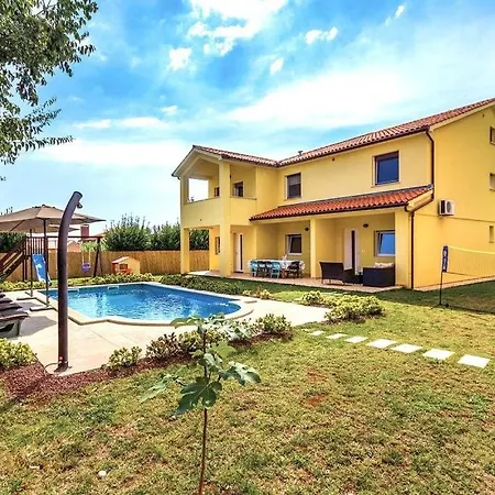 Villa Angela - By Guide