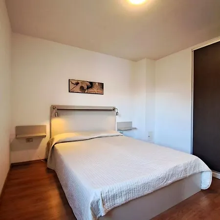 Angela - By Guide Villa